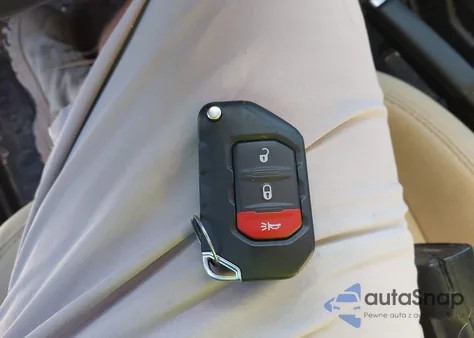 2022 Jeep Wrangler Unlimited Sport S 4X4 z USA, uszkodzony, nr VIN 1C4HJXDM3NW277414